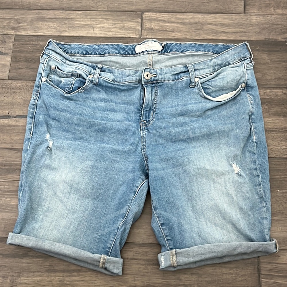torrid Light Wash Denim Bermuda Shorts